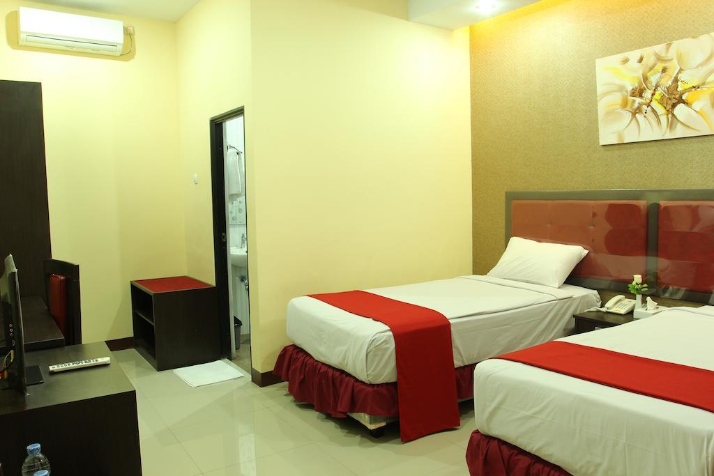 Gumilang Hotel Bogor Phòng bức ảnh