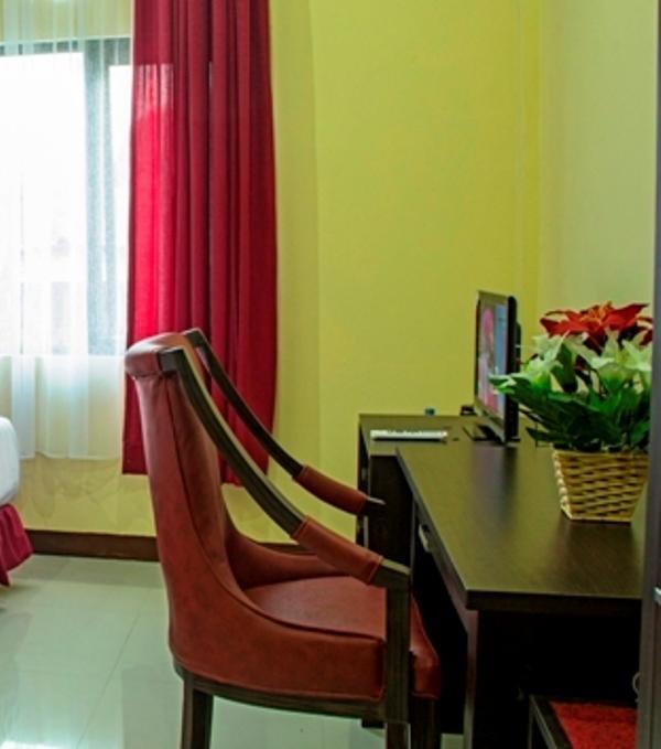 Gumilang Hotel Bogor Phòng bức ảnh