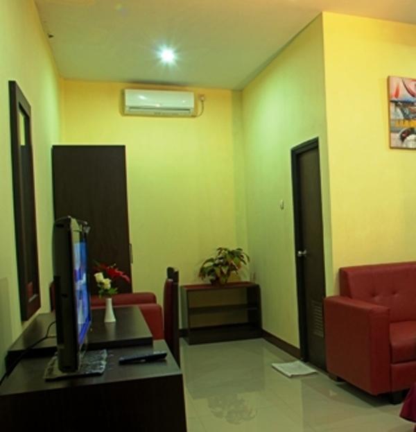 Gumilang Hotel Bogor Phòng bức ảnh